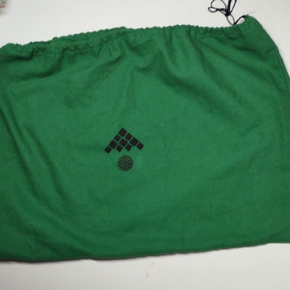 Bottega Veneta Vibrant Green Dust Bag - Picture 6 of 6